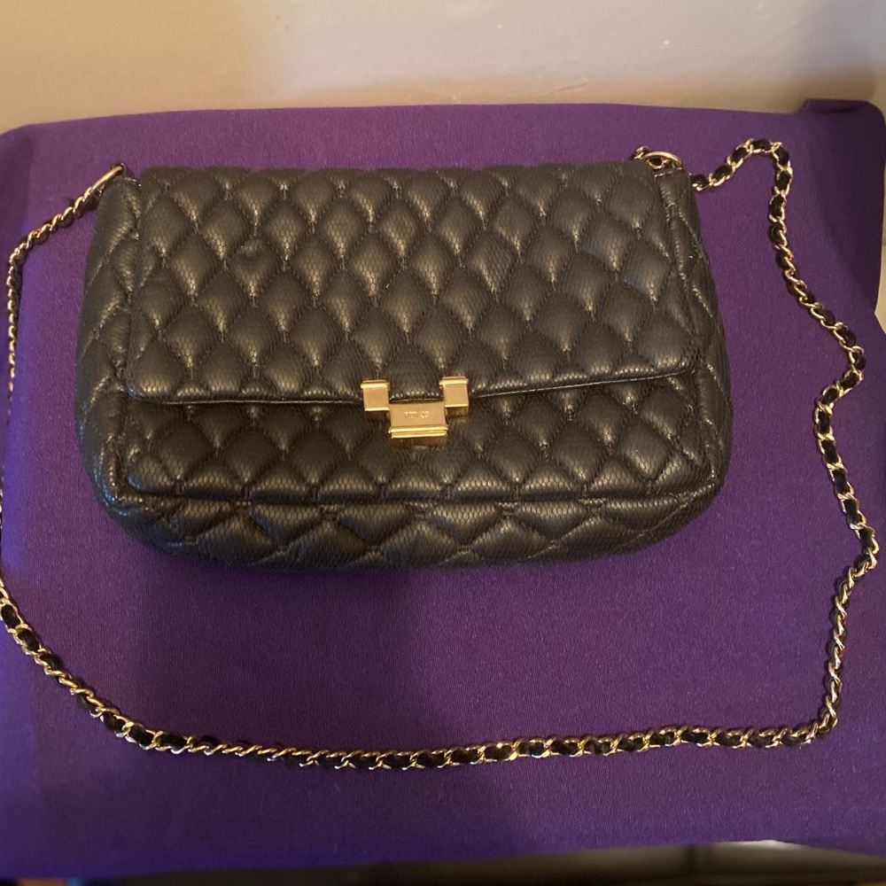 AUTH Valentino shoulder back.